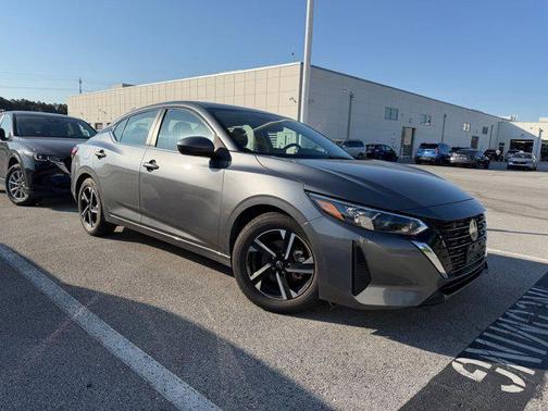 Gun Metallic 2025 Nissan Sentra SV