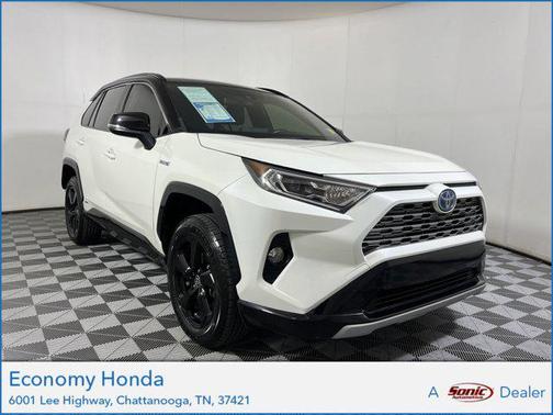 2021 Toyota RAV4 Hybrid SE