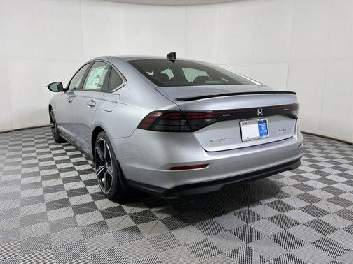 2025 Honda Accord Hybrid Base