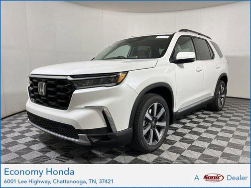 2025 Honda Pilot Touring 8-Passenger