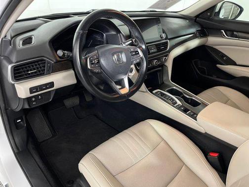 2020 Honda Accord Hybrid Touring