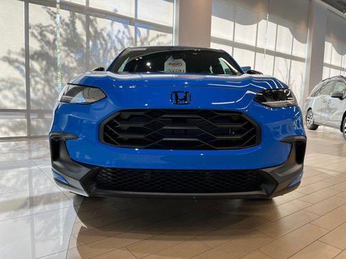 2026 Honda HR-V 2WD Sport