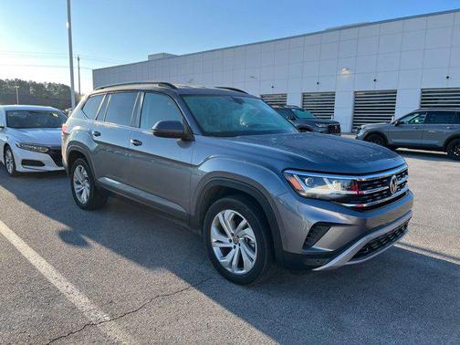 2022 Volkswagen Atlas 3.6L SE w/Technology