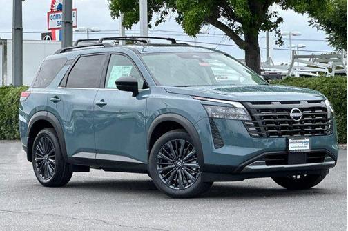 Baltic Teal 2026 Nissan Pathfinder SL