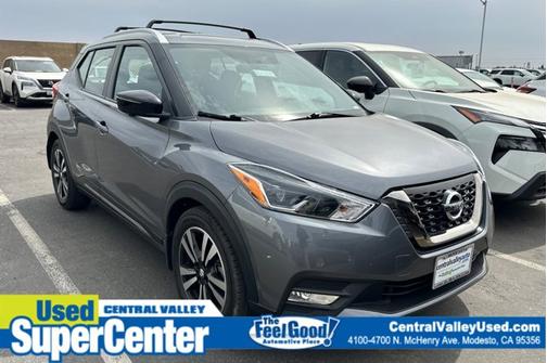 2019 Nissan Kicks SR