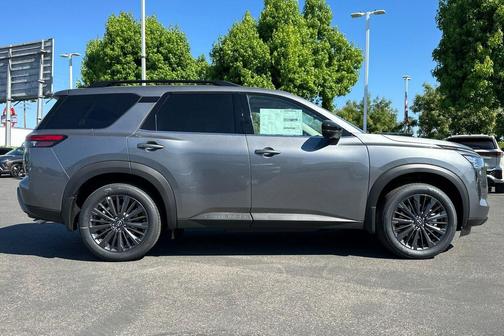 Gun Metallic 2026 Nissan Pathfinder SL