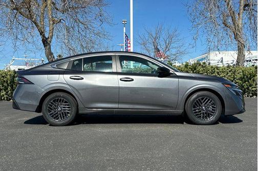 Gun Metallic 2026 Nissan Sentra SV
