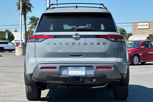Boulder Gray Pearl 2026 Nissan Pathfinder Platinum