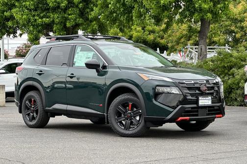 Obsidian Green 2026 Nissan Rogue Rock Creek