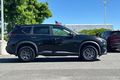 Super Black 2021 Nissan Rogue S