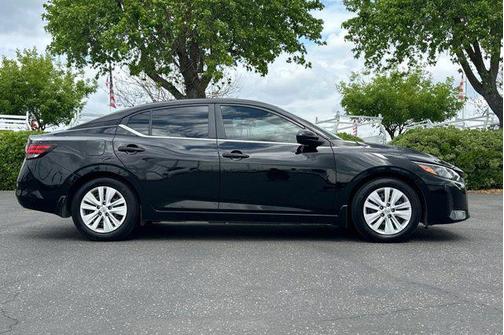 Super Black 2024 Nissan Sentra S