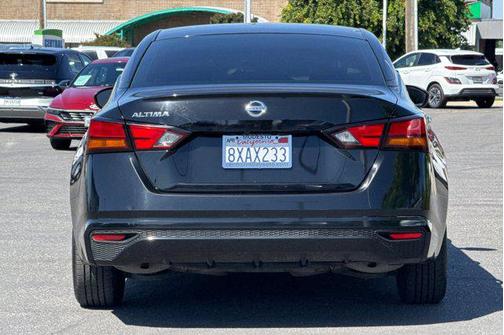 Super Black 2021 Nissan Altima S FWD