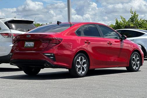 Currant Red 2021 Kia Forte LXS