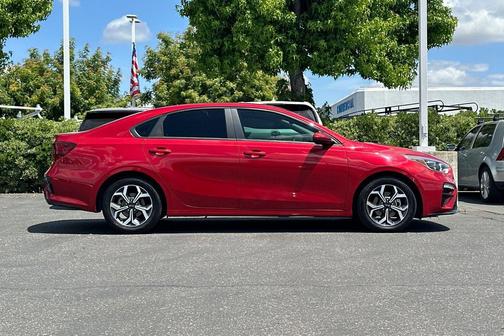 Currant Red 2021 Kia Forte LXS