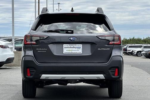 Magnetite Gray Metallic 2022 Subaru Outback Limited