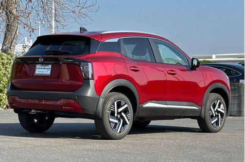 Scarlet Ember Tintcoat 2026 Nissan Kicks SV