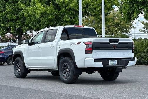 Glacier White 2026 Nissan Frontier PRO-4X
