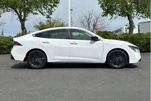 Fresh Powder 2026 Nissan Sentra SV