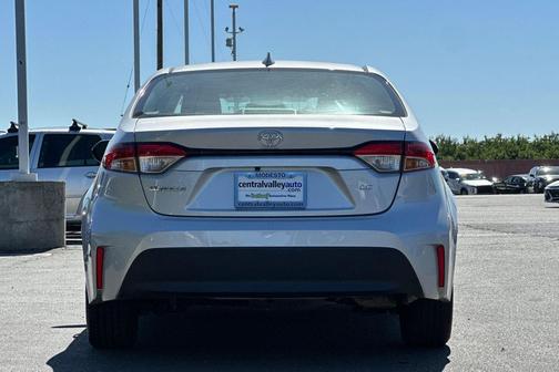 Classic Silver Metallic 2024 Toyota Corolla LE
