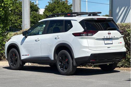 Everest White Pearl Tricoat 2026 Nissan Rogue Rock Creek