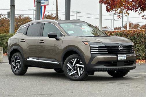 Canyon Bronze Metallic 2026 Nissan Kicks SV
