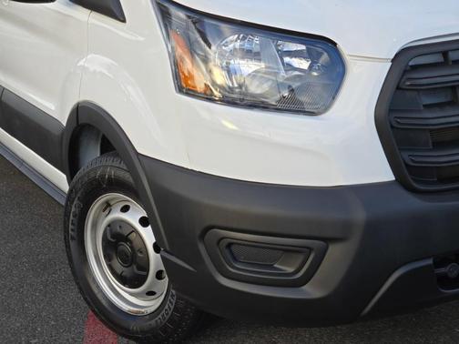 2020 Ford Transit-250 