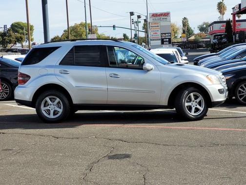 2008 Mercedes-Benz M-Class 4MATIC