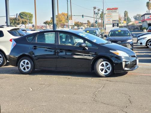 2014 Toyota Prius Three