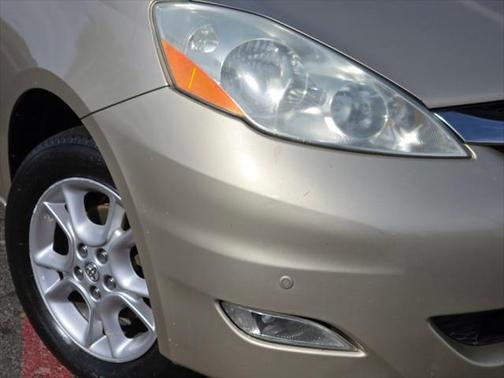 2006 Toyota Sienna XLE