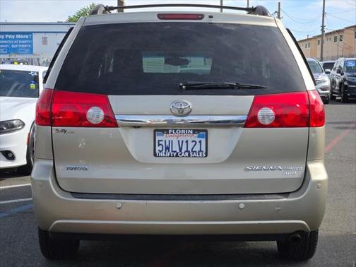 2006 Toyota Sienna XLE