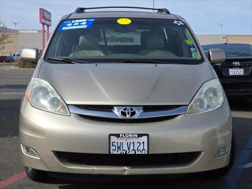 2006 Toyota Sienna XLE