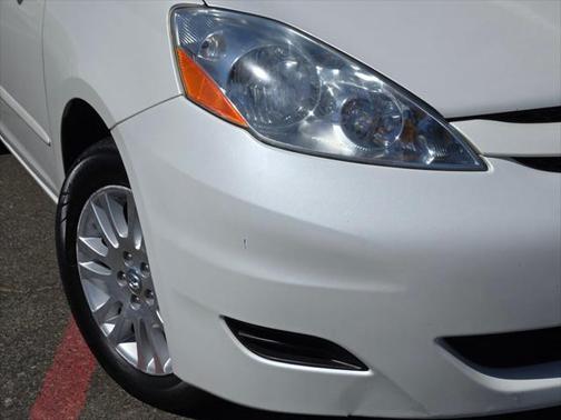 2009 Toyota Sienna XLE