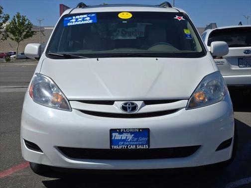 2009 Toyota Sienna XLE