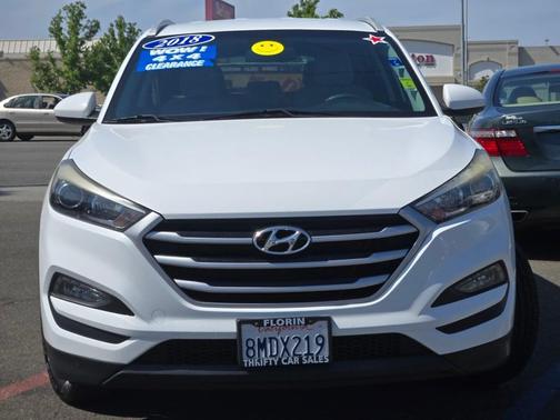 2018 Hyundai TUCSON SEL