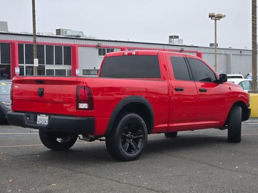 2022 RAM 1500 Classic SLT