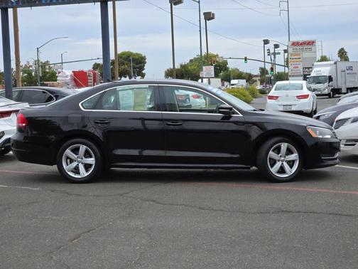 2013 Volkswagen Passat 2.5 SE