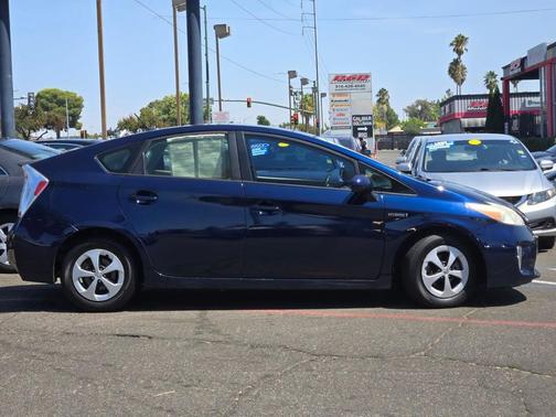 2012 Toyota Prius One