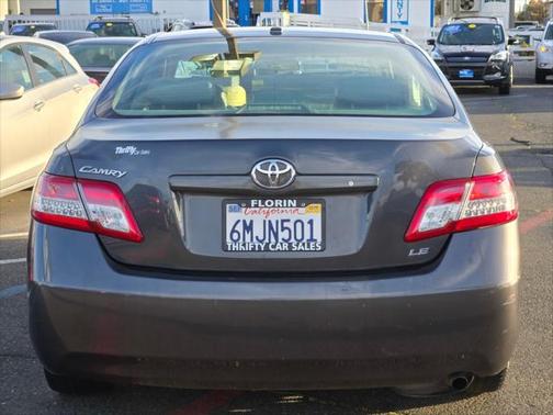 2011 Toyota Camry LE