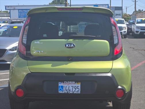 2015 Kia Soul +