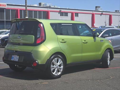2015 Kia Soul +