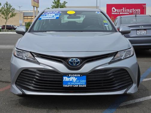 2020 Toyota Camry Hybrid LE