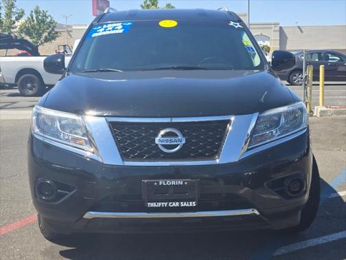 2014 Nissan Pathfinder SV