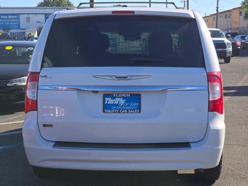 2015 Chrysler Town & Country Touring