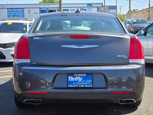 2017 Chrysler 300C Base