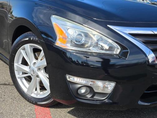 Super Black 2013 Nissan Altima 2.5 SL