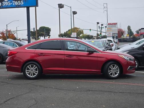 2016 Hyundai SONATA SE