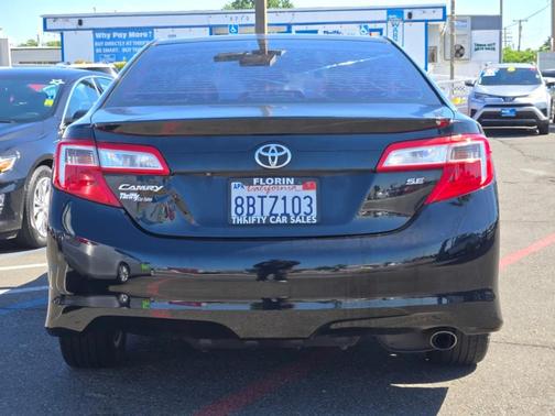 2014 Toyota Camry SE