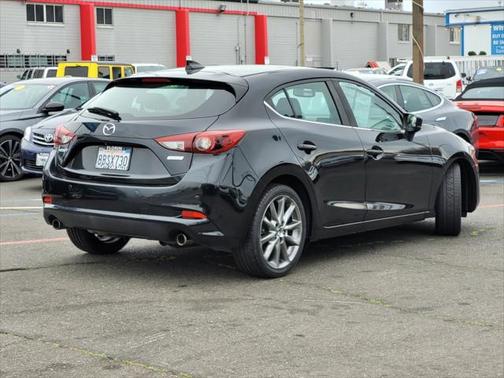 2018 Mazda Mazda3 Grand Touring