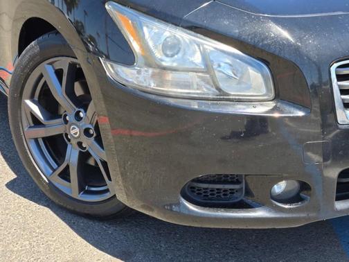 Super Black 2014 Nissan Maxima SV