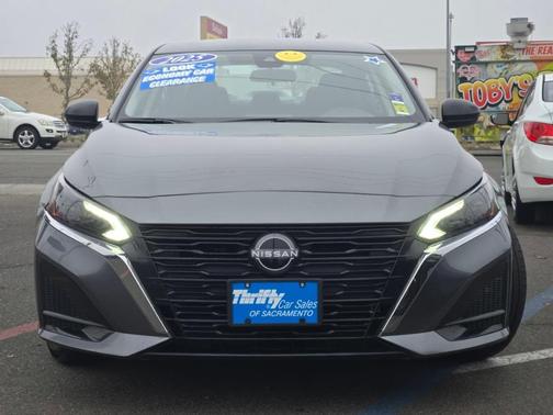 2025 Nissan Altima SV